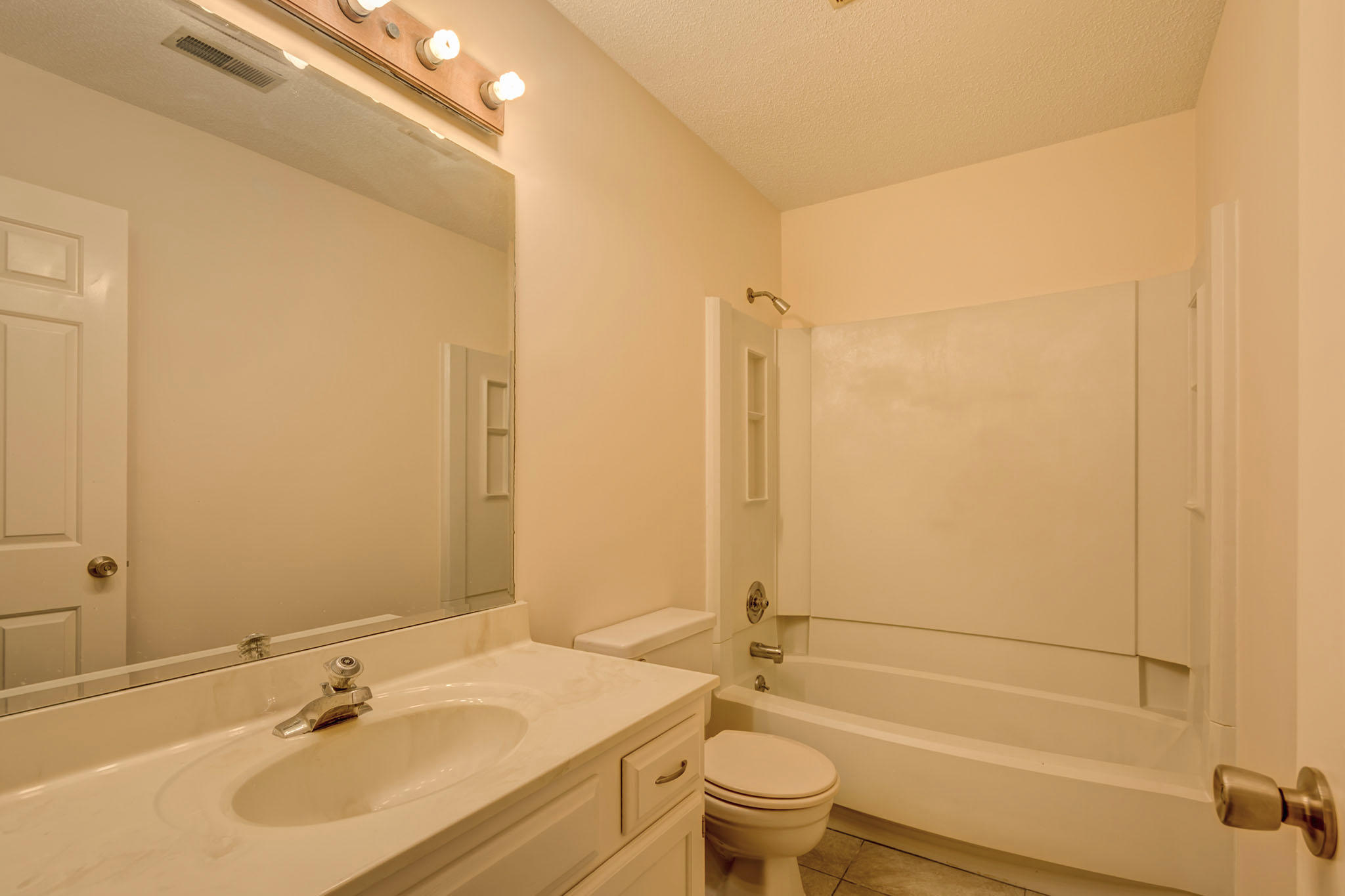 1239 Chelsea Road Knoxville, TN 37922 - Photo 15 of 21 1239_Chealsea_115