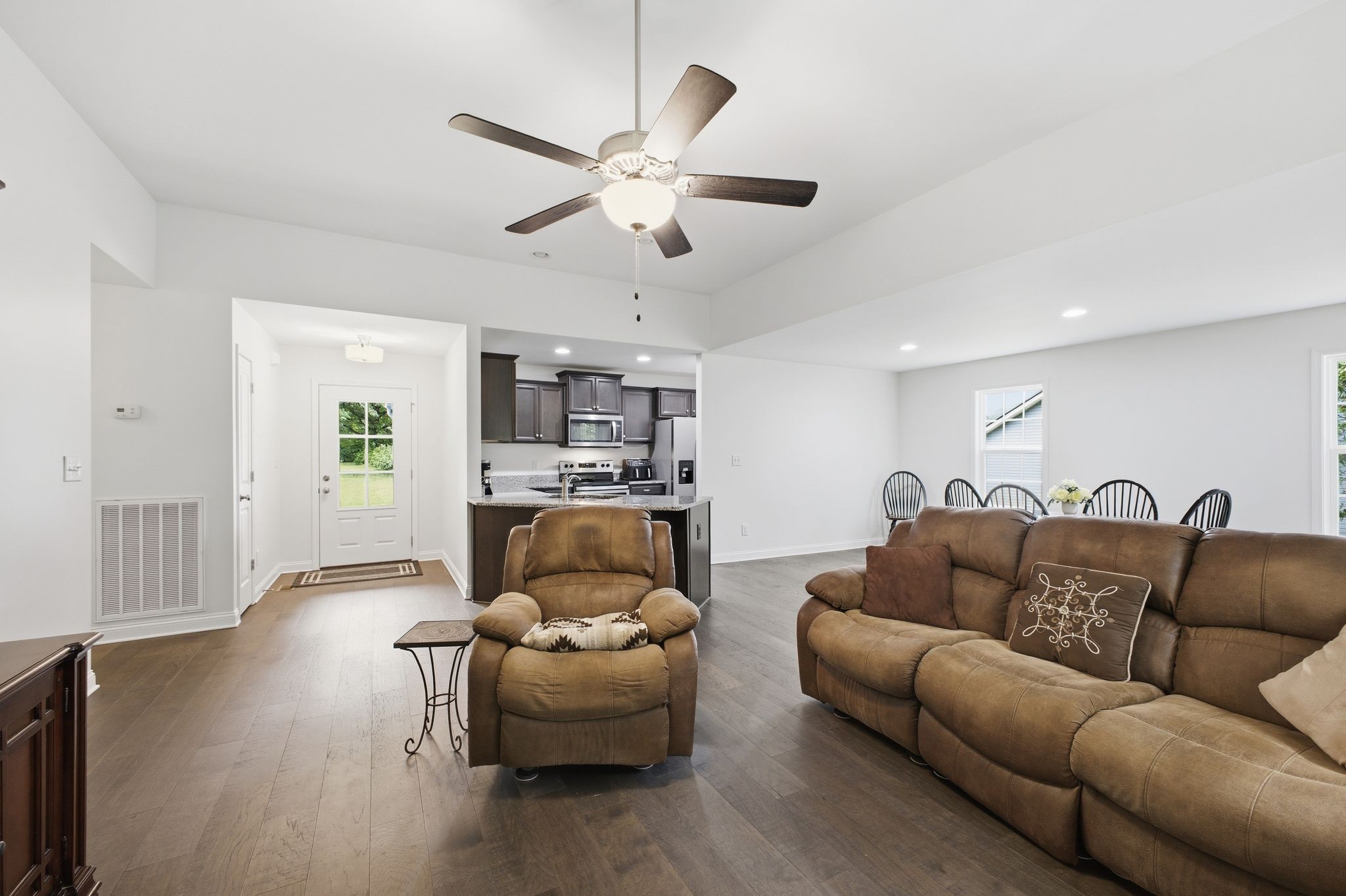 109 Mangrum Road Bon Aqua, TN 37025 - Photo 9 of 29