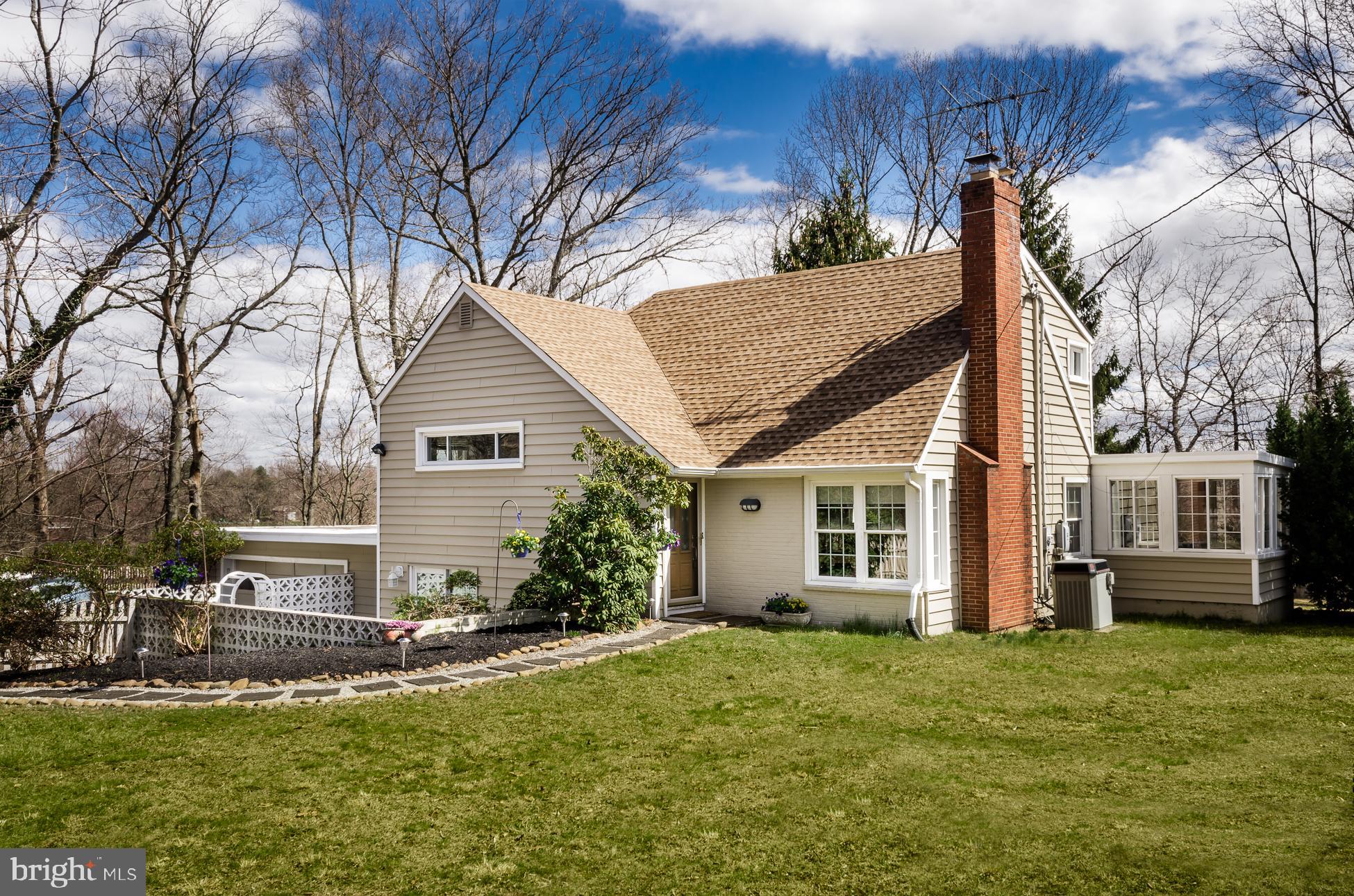 115 Rabbit Hill Road West Windsor, NJ 08550 - Photo 1 of 25