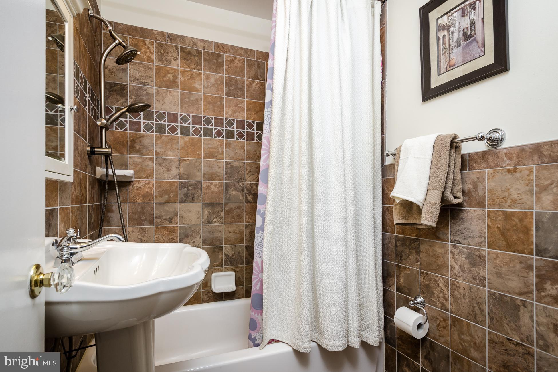 115 Rabbit Hill Road West Windsor, NJ 08550 - Photo 19 of 25