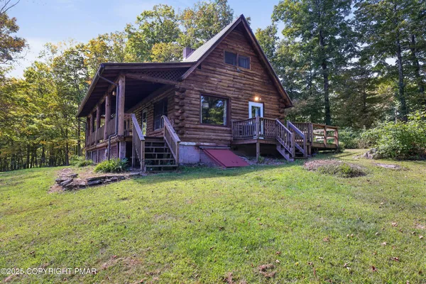 $309,900 | 1003 Lake Ariel Highway, Lake Ariel, PA 18436
