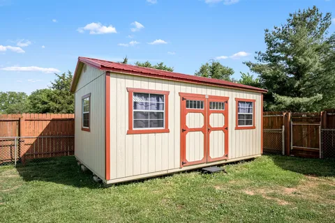 $389,900 | 206 Fall Creek Drive, Murfreesboro, TN 37129