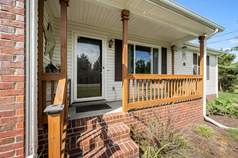 $389,900 | 206 Fall Creek Drive, Murfreesboro, TN 37129