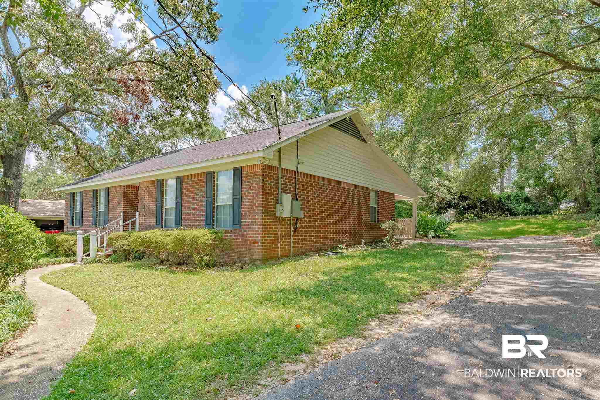 138 Fairway Drive Daphne, AL 36526 - Photo 3 of 34
