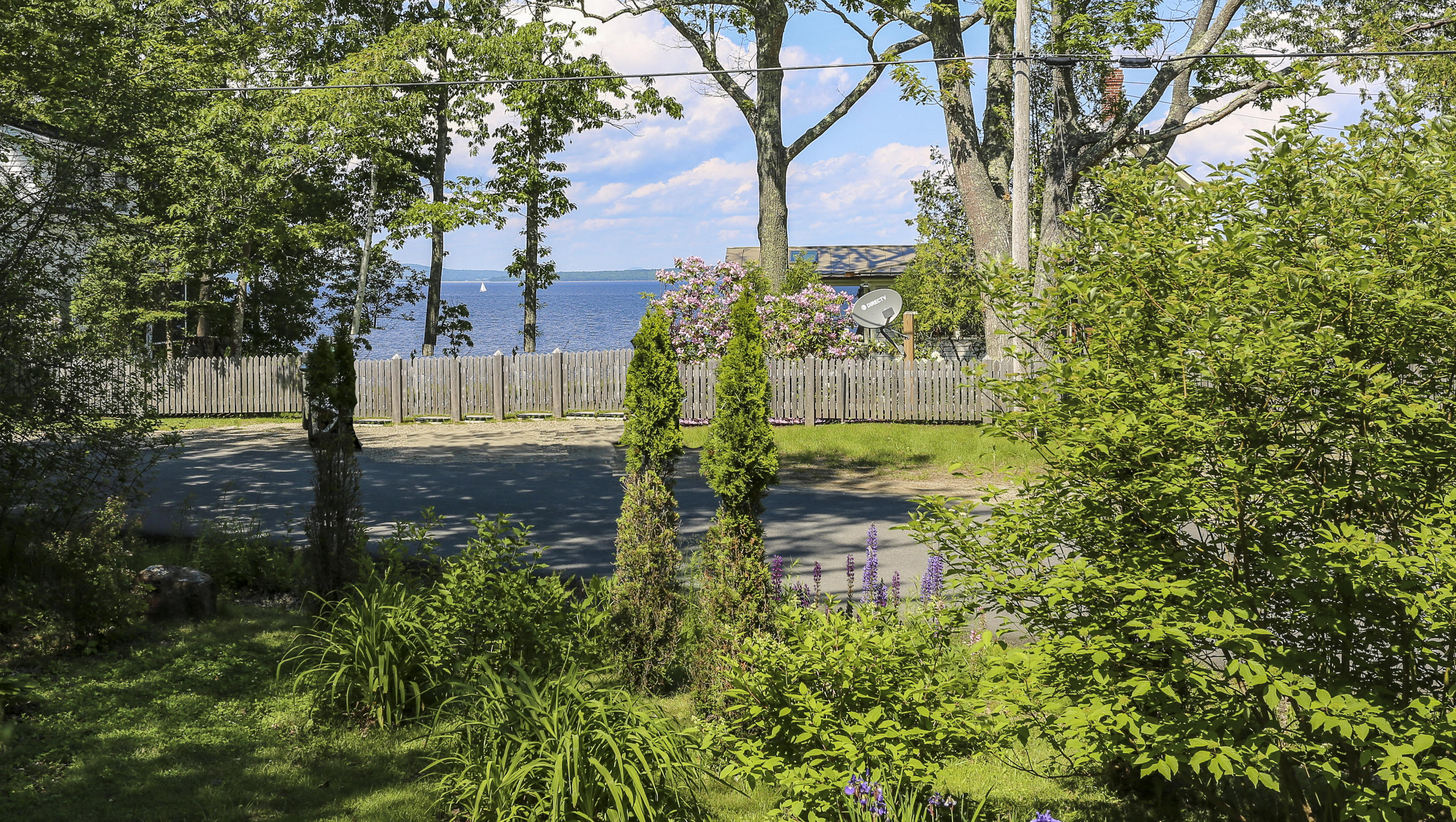 731 Shore Road Northport, ME 04849 - Photo 2 of 46 731ShoreRdNorthportME (27 of 45)