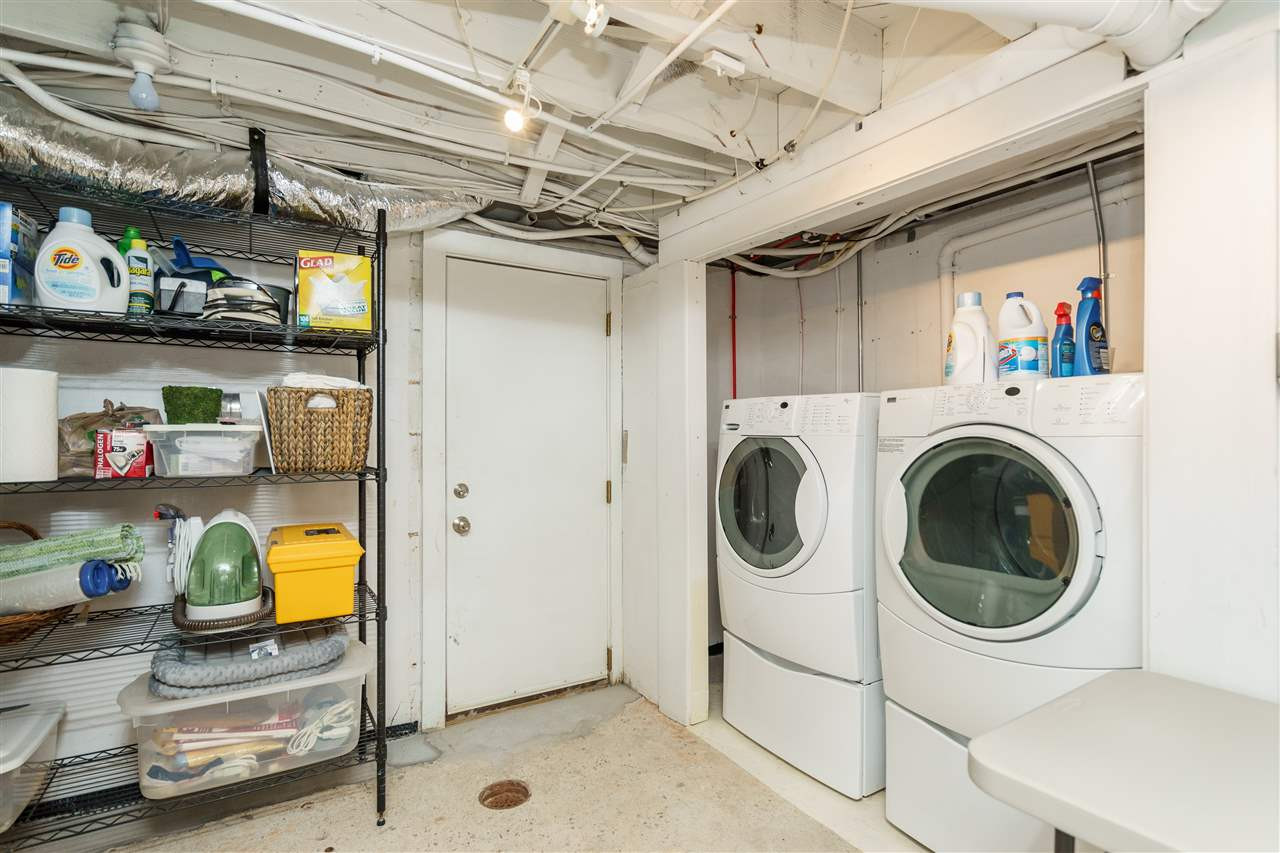 1101 Hymettus Court Raleigh, NC 27607 - Photo 21 of 25 Laundry