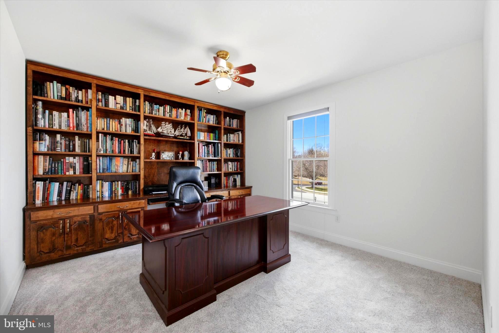 22 Country Run Thornton, PA 19373 - Photo 24 of 32 Stately office or 5th bedroom on 2nd floor