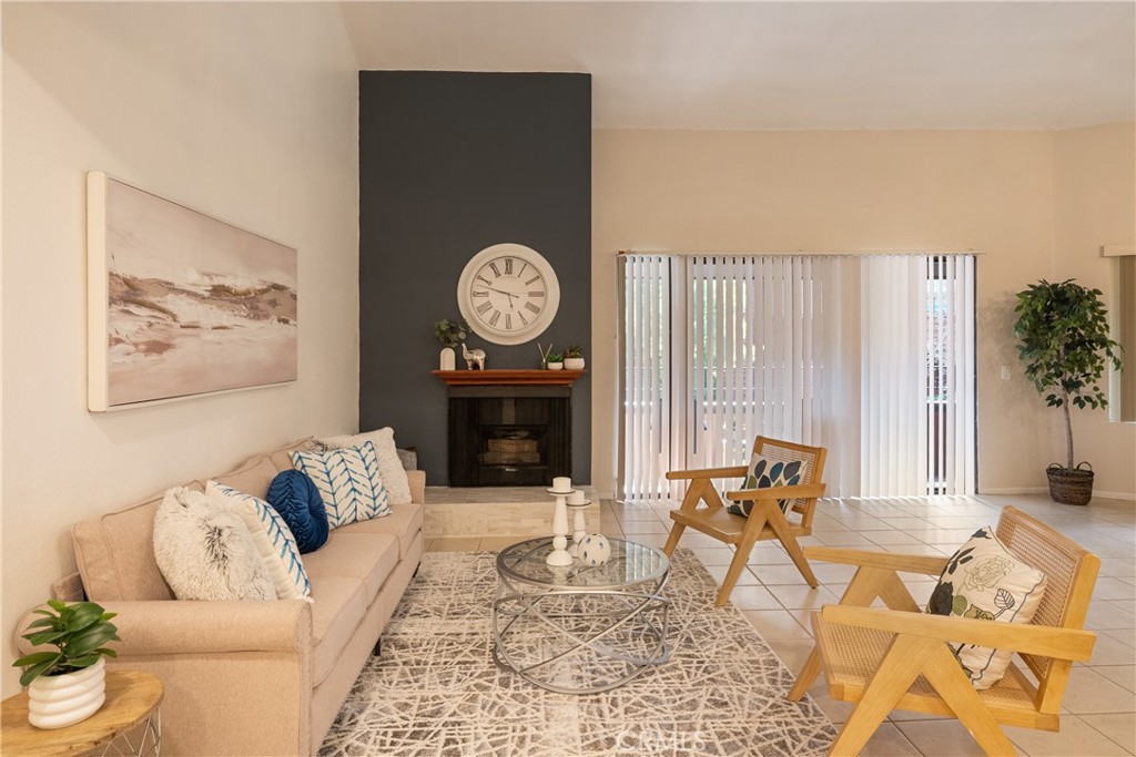 388 South Prospectors Road, Unit 115 Diamond Bar, CA 91765 - Photo 4 of 28