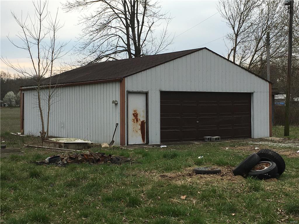 4314 Swan Road Addieville, IL 62214 - Photo 5 of 16