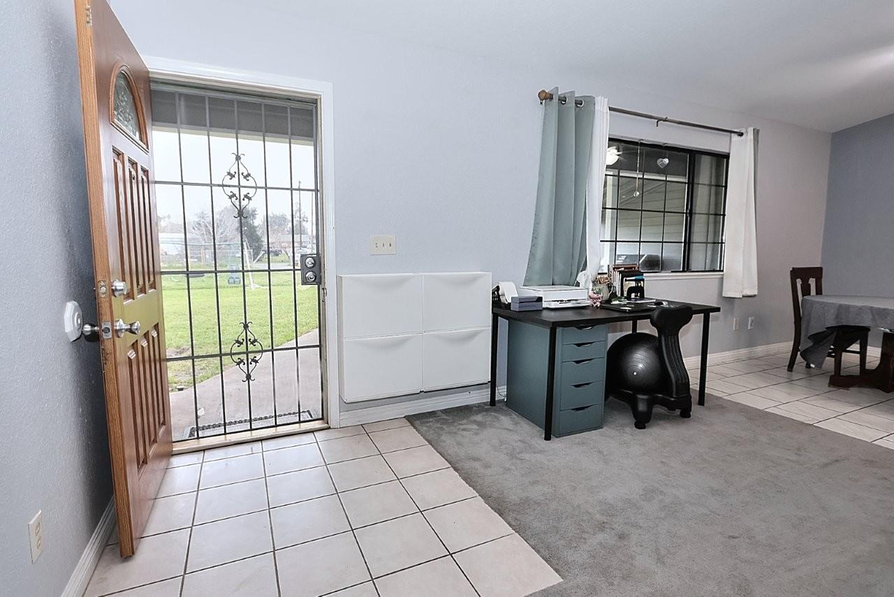 7749 El Modena Avenue Elverta, CA 95626 - Photo 4 of 62