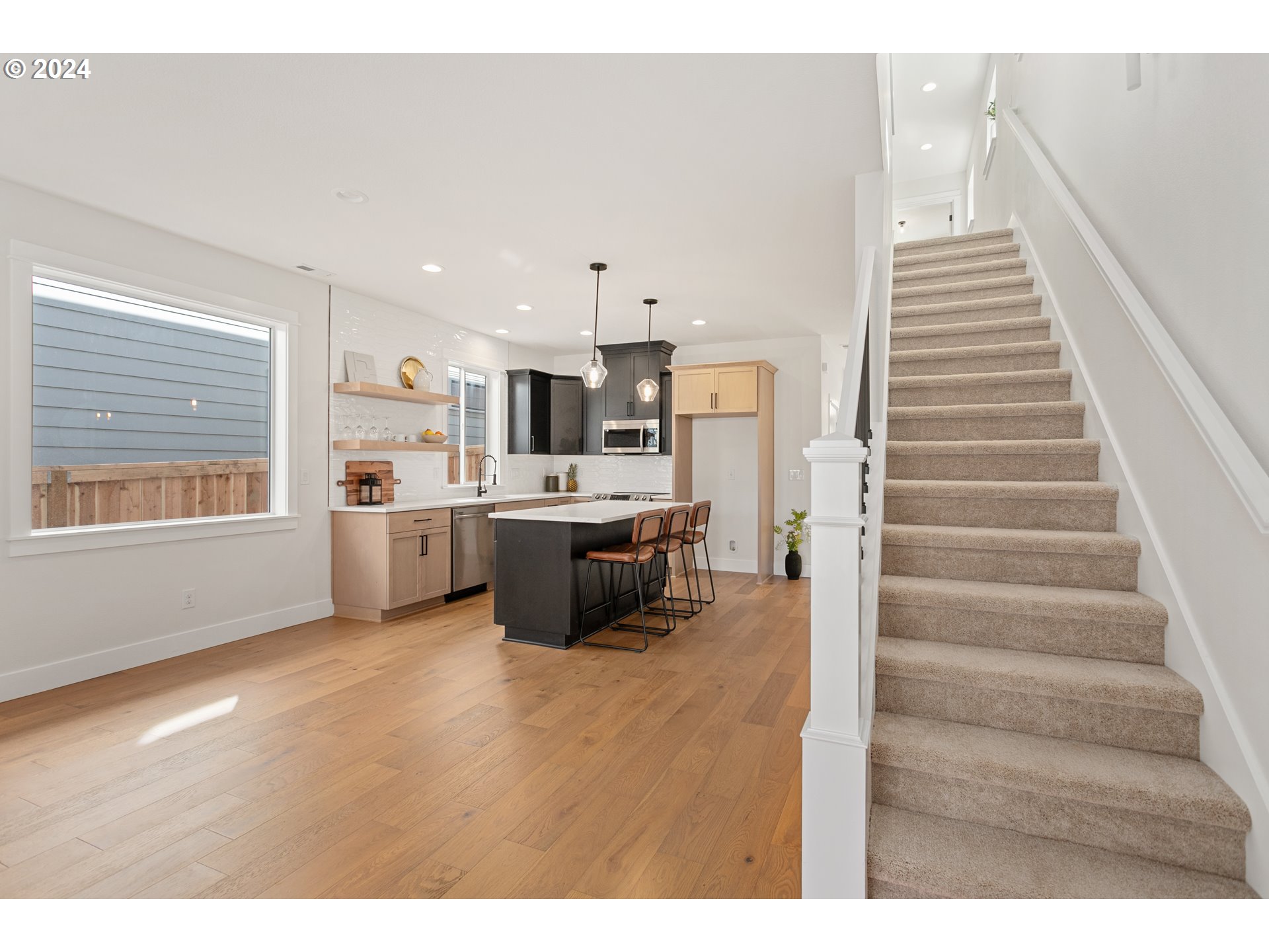 2466 Debok Road West Linn, OR 97068 - Photo 15 of 41 Gallery Image 15
