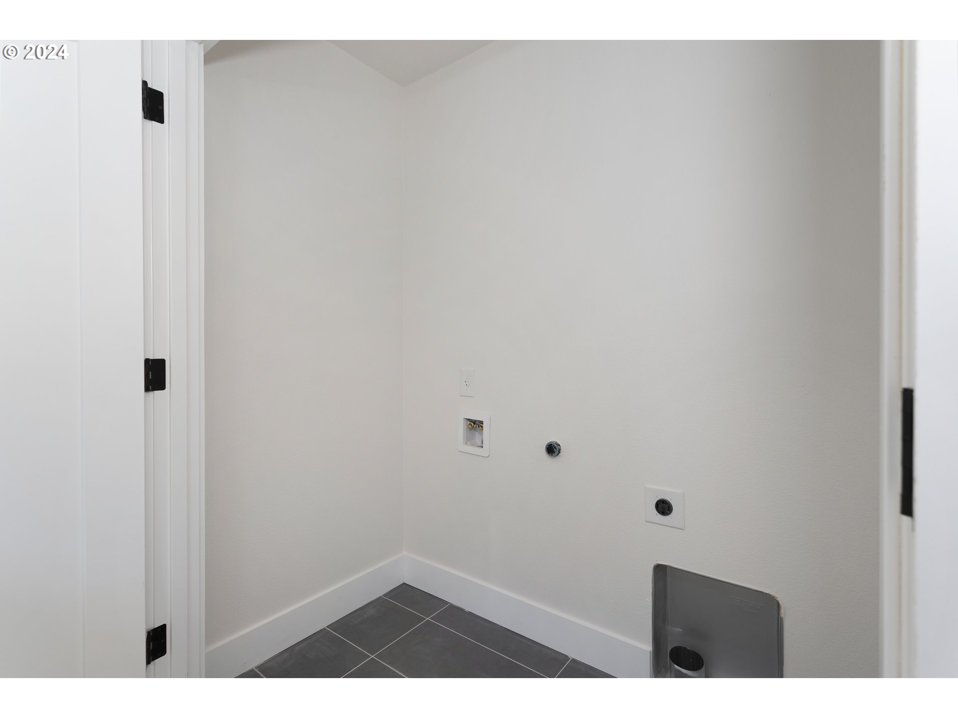 2466 Debok Road West Linn, OR 97068 - Photo 27 of 41 Gallery Image 27