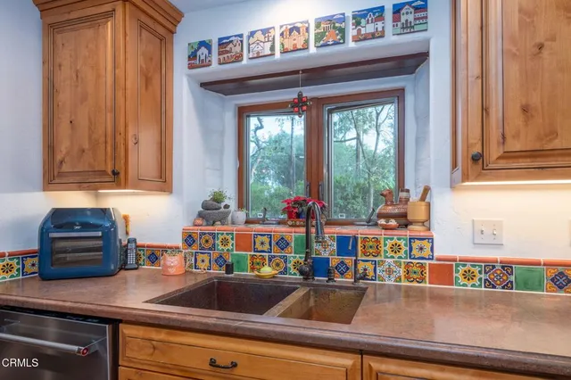 $1,995,000 | 365 Valley Vista Drive, Camarillo, CA 93010