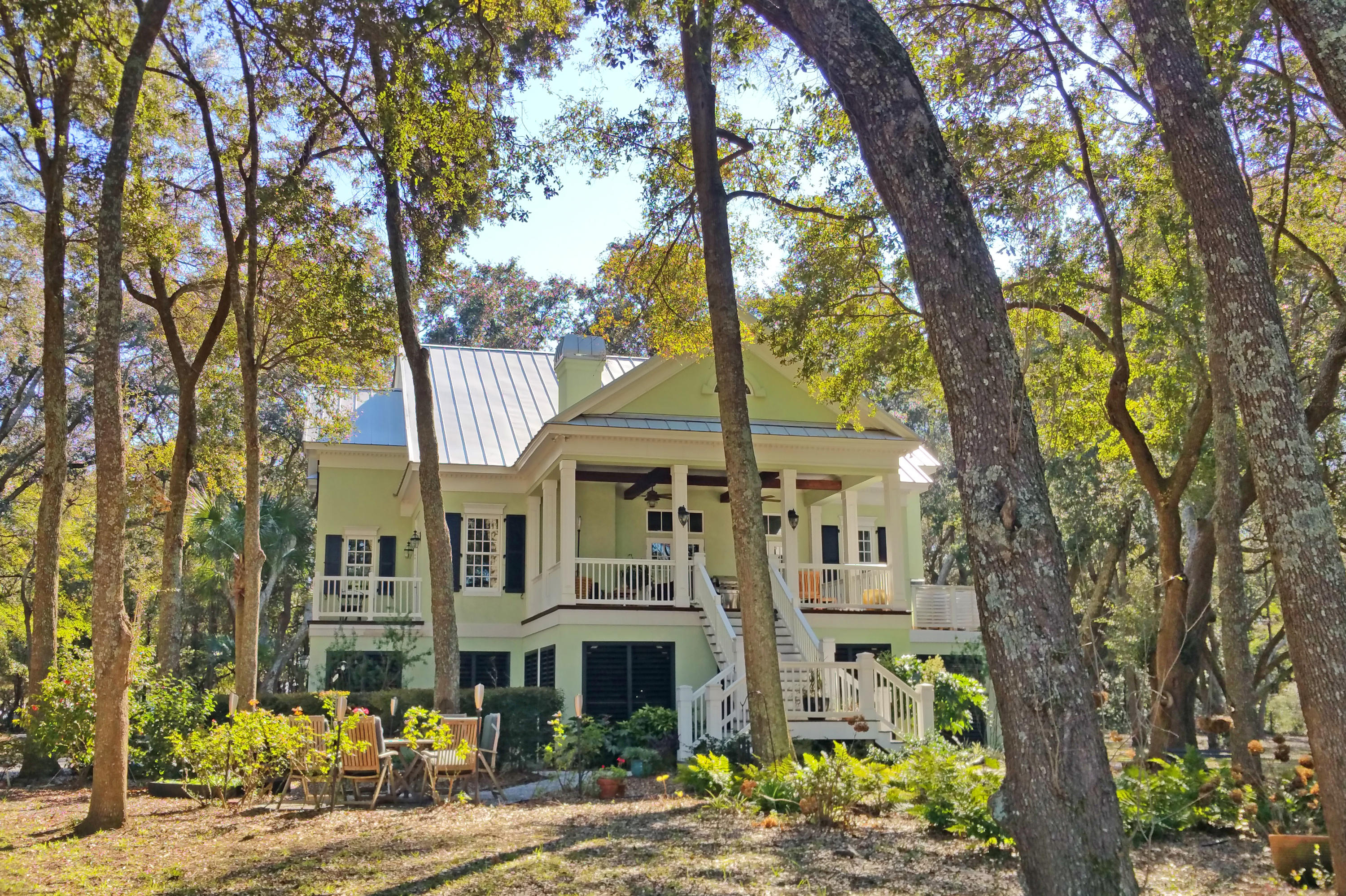1158 Fort Lamar Road Charleston, SC 29412 - Photo 15 of 21 Back Exterior