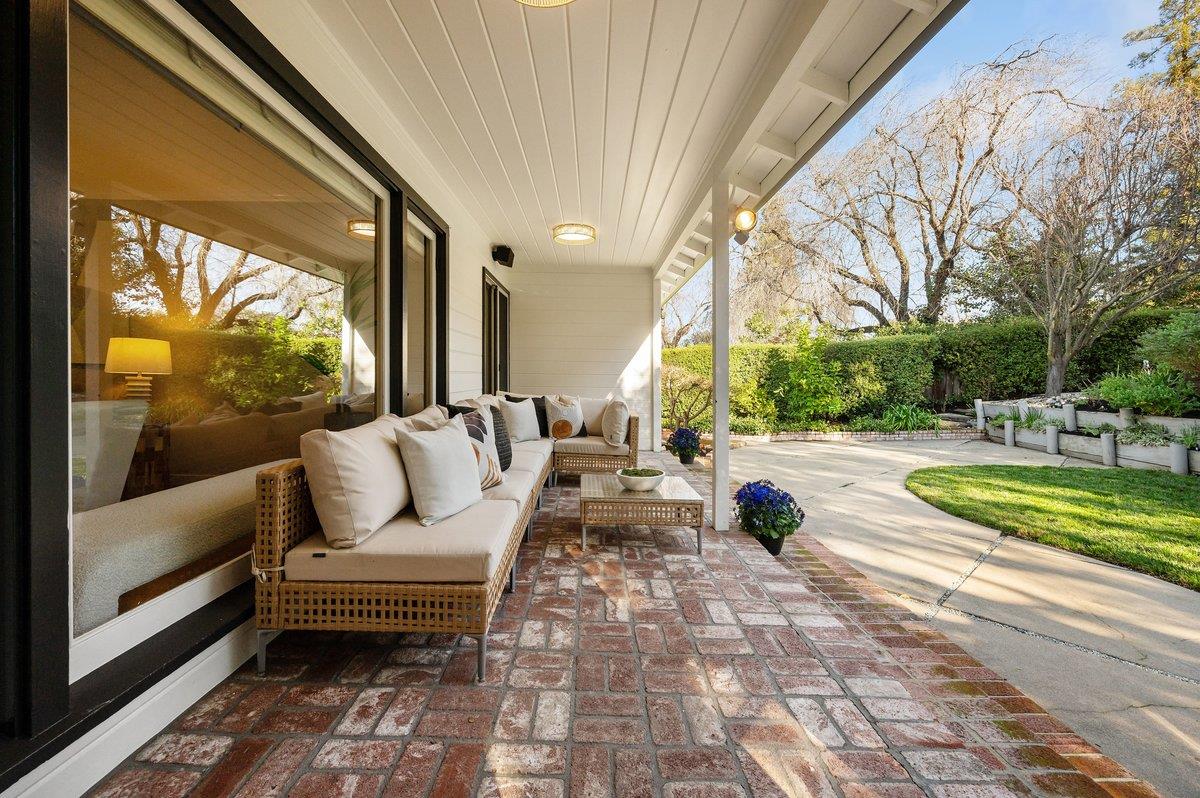 1277 Edgewood Road Redwood City, CA 94062 - Photo 11 of 49 a building outdoor space with seating space