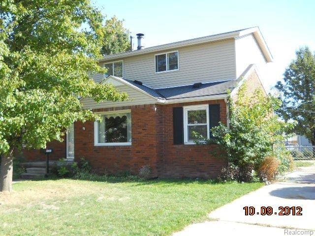 13731 Trenton Road Southgate, MI 48195 - Photo 1 of 12 fannie 055.JPG