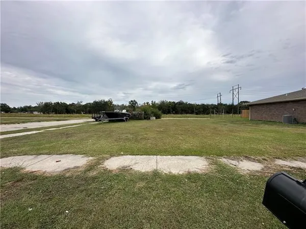 $30,000 | 1901 Joseph Drive, St. Bernard, LA 70085