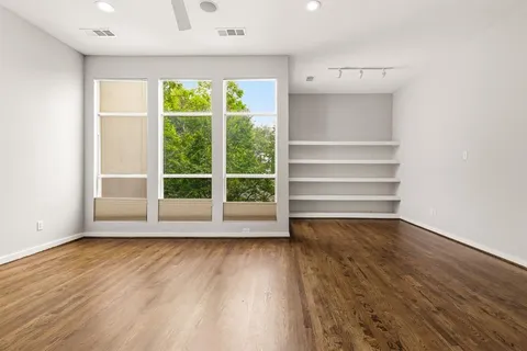 $685,000 | 3925 Gilbert Avenue, Unit C, Dallas, TX 75219