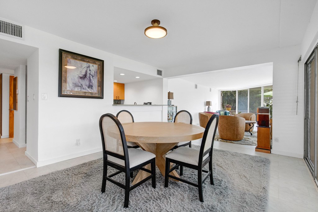 1012 Guadalupe Street Kerrville, TX 78028 - Photo 9 of 27