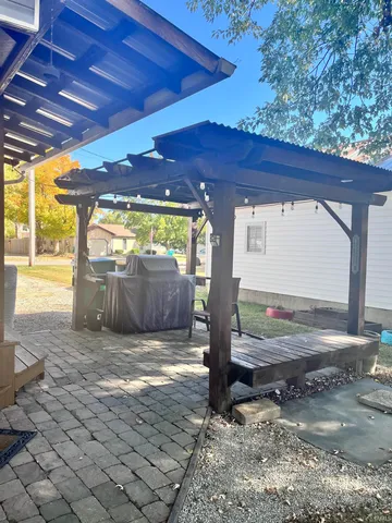 $219,000 | 405 North Green Street, Greentown, IN 46936