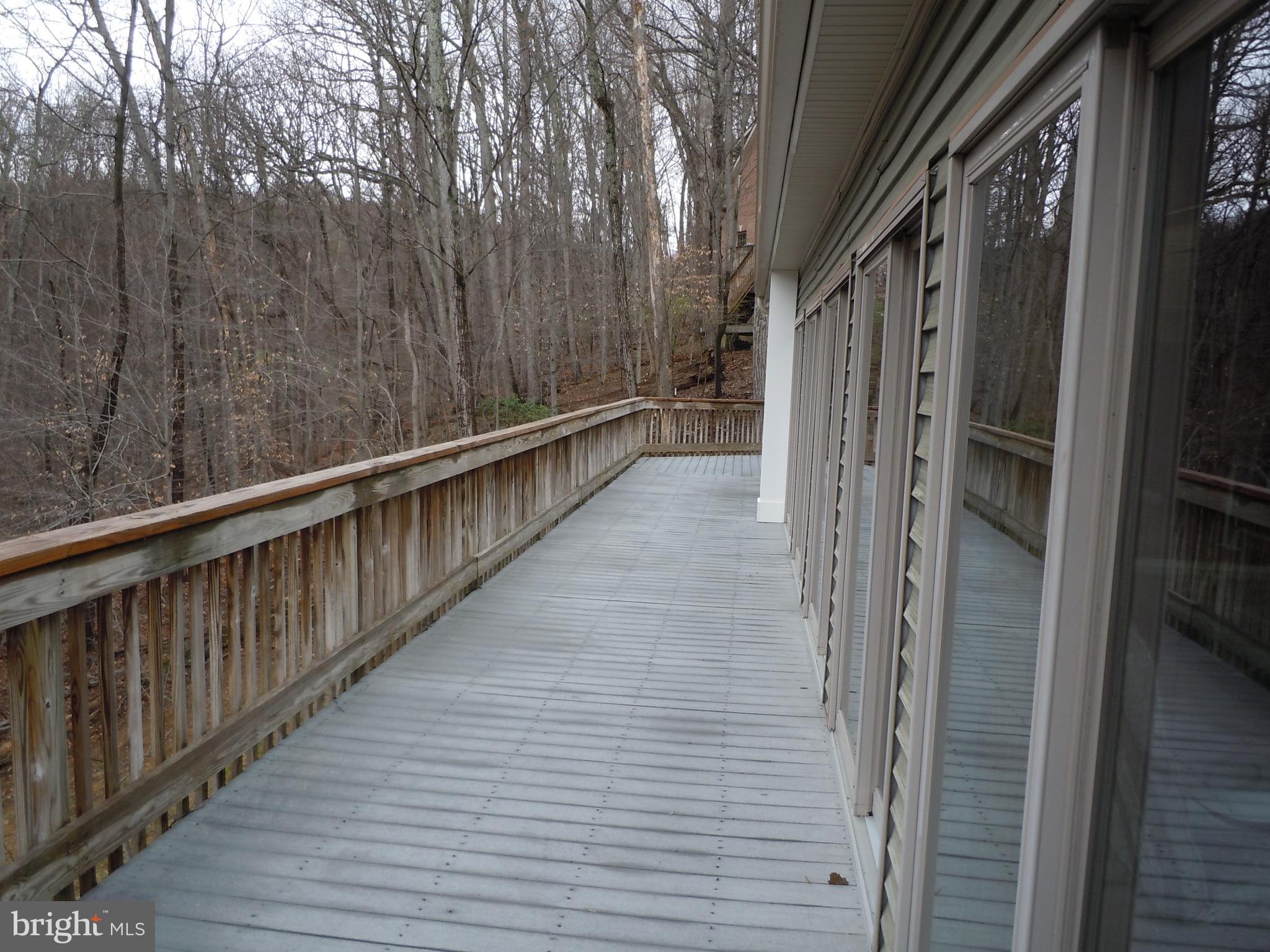 5019 Old Swimming Pool Road Frederick, MD 21703 - Photo 11 of 90