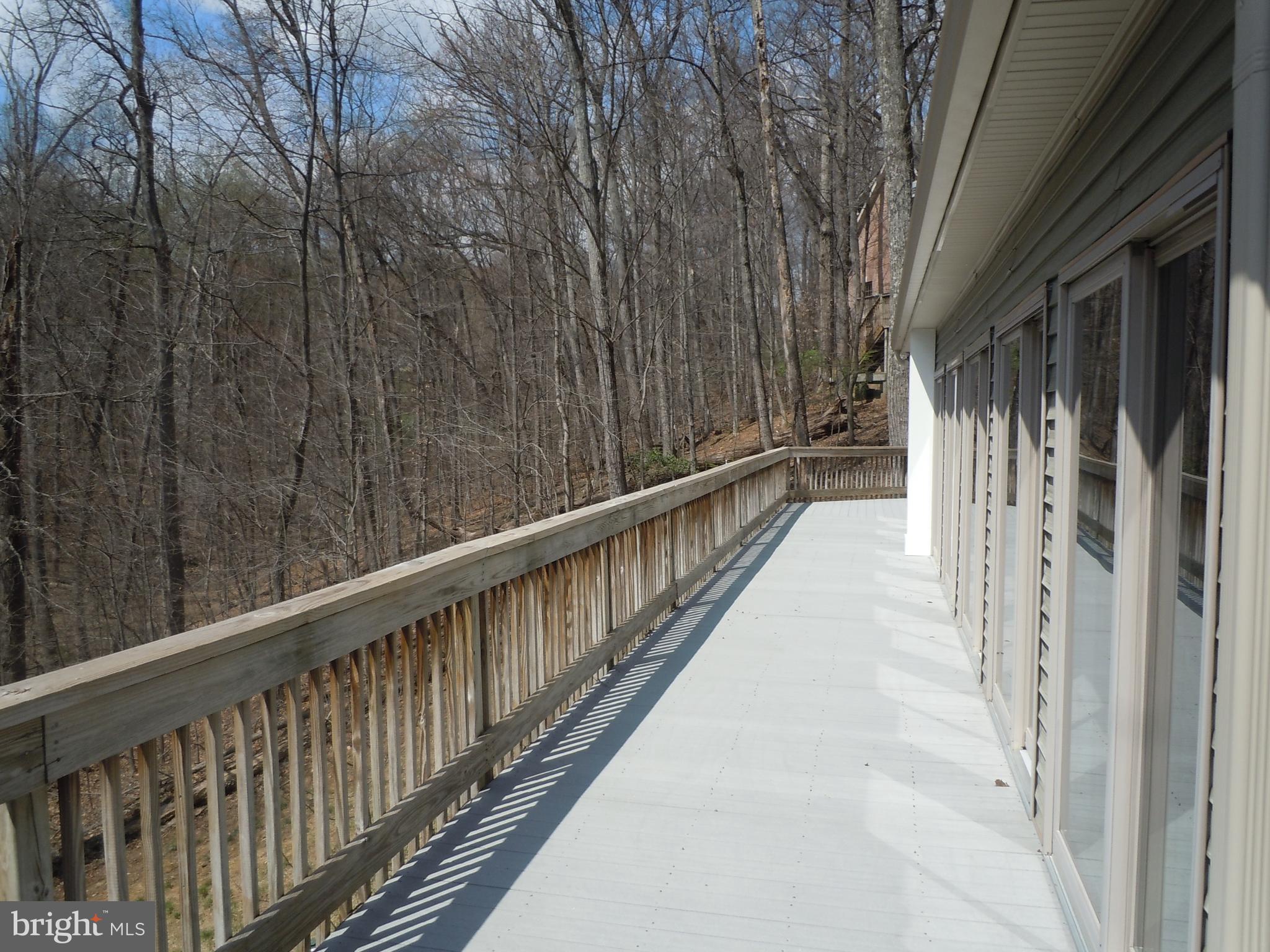 5019 Old Swimming Pool Road Frederick, MD 21703 - Photo 13 of 90