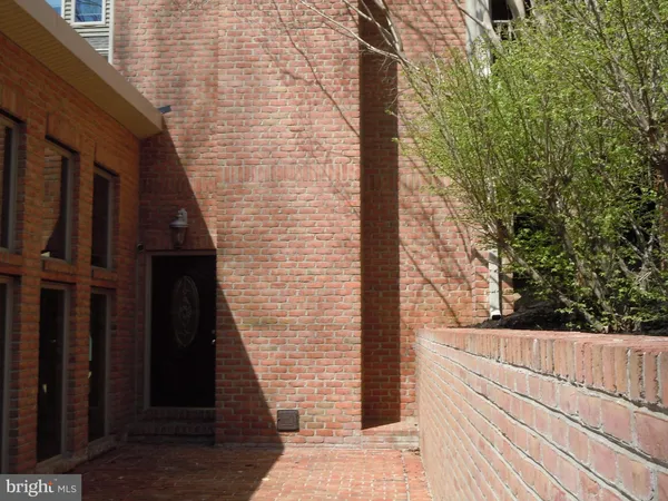 $1,375,000 | 5019 Old Swimming Pool Road, Frederick, MD 21703