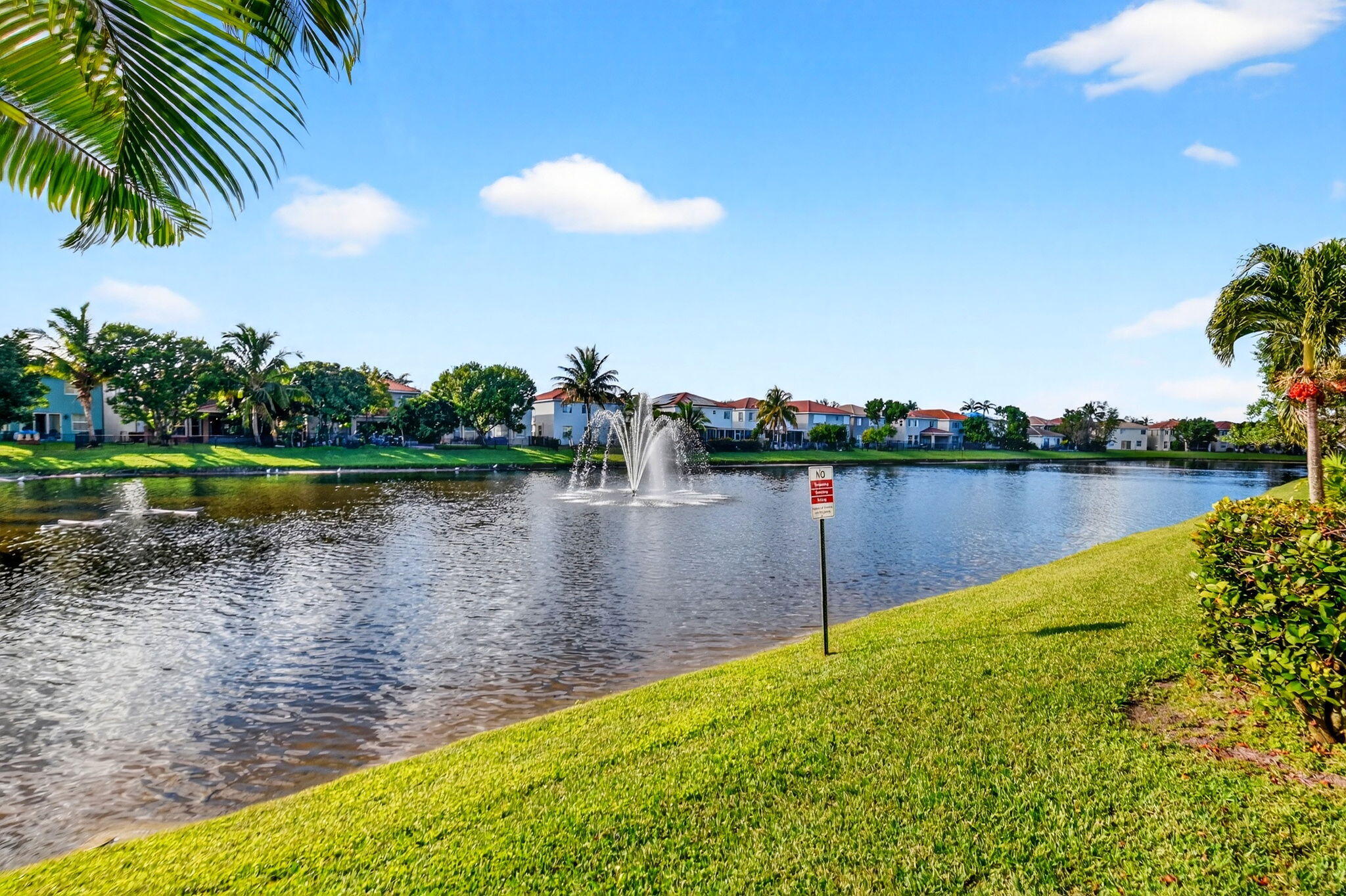 2138 Oakmont Drive Riviera Beach, FL 33404 - Photo 40 of 59 Views