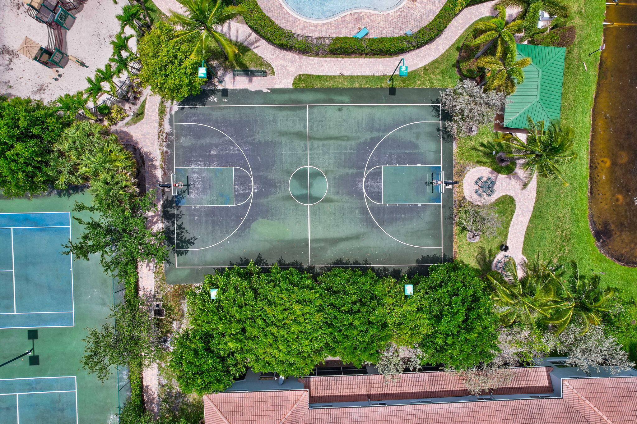 2138 Oakmont Drive Riviera Beach, FL 33404 - Photo 54 of 59 Basketball Courts