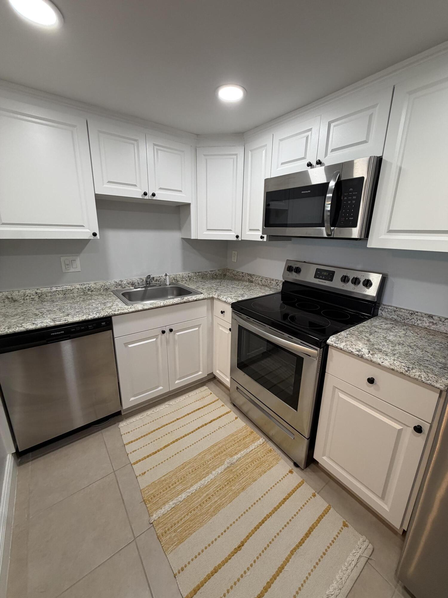 4174 Inverrary Drive, Unit 309 Lauderhill, FL 33319 - Photo 9 of 24 Kitchen 2