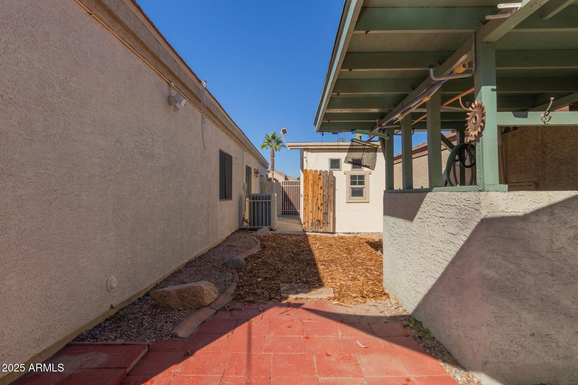 2107 East Marco Polo Road Phoenix, AZ 85024 - Photo 31 of 36