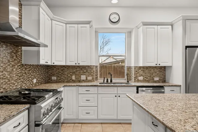 $1,387,000 | 1017 Garraty Road, Terrell Hills, TX 78209