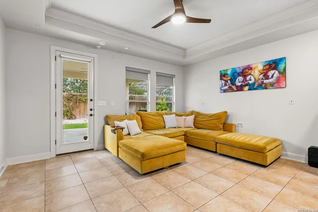 $1,387,000 | 1017 Garraty Road, Terrell Hills, TX 78209