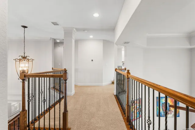 $1,387,000 | 1017 Garraty Road, Terrell Hills, TX 78209