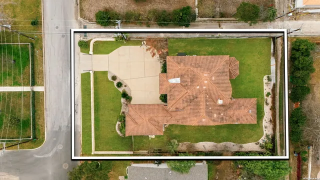 $1,387,000 | 1017 Garraty Road, Terrell Hills, TX 78209