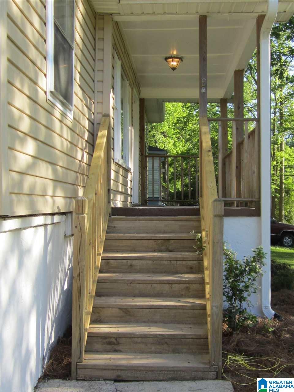 441 Del Rio Drive Birmingham, AL 35235 - Photo 2 of 25