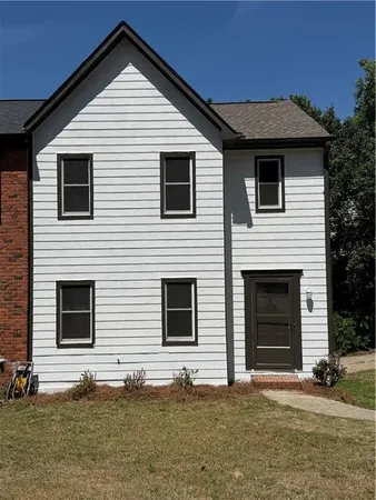 $1,950 | 1695 Cedar Bluff Way, Marietta, GA 30062