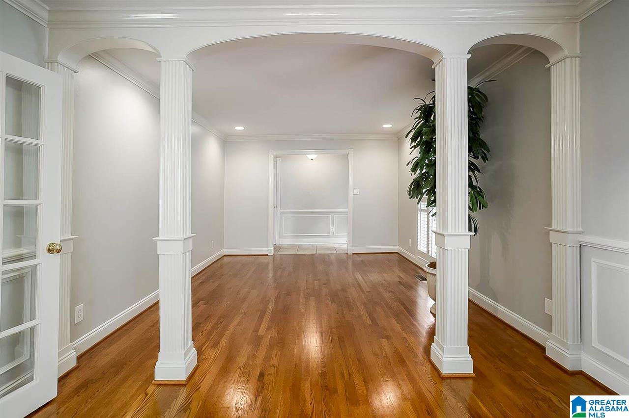2703 Acton Road Birmingham, AL 35243 - Photo 9 of 50 Gallery Image 9