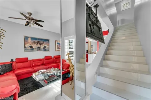 $324,900 | 2080 West First Street, Unit 109, Fort Myers, FL 33901