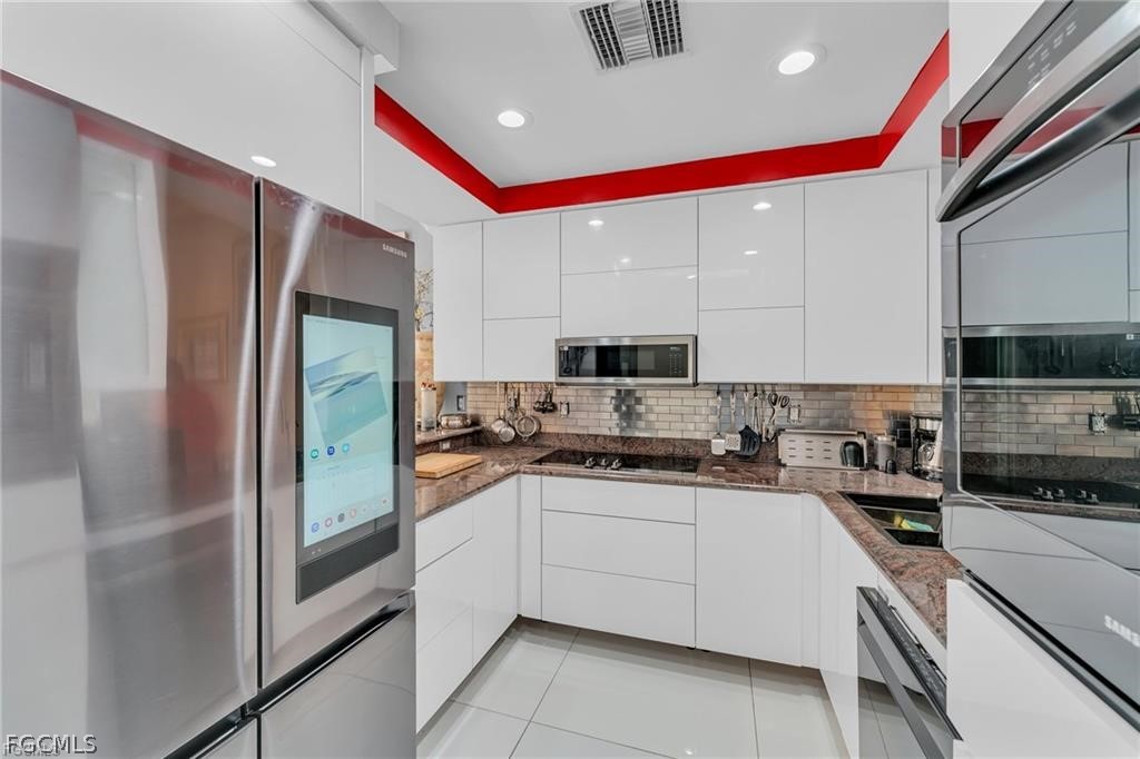 2080 West First Street, Unit 109 Fort Myers, FL 33901 - Photo 6 of 47