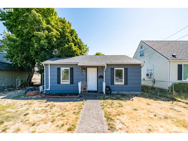 $305,000 | 820 Rosemont Avenue Northwest, Salem, OR 97304