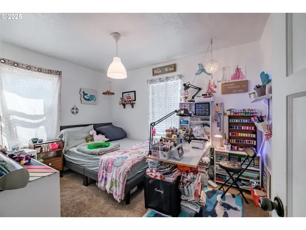 $305,000 | 820 Rosemont Avenue Northwest, Salem, OR 97304