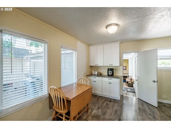 $305,000 | 820 Rosemont Avenue Northwest, Salem, OR 97304