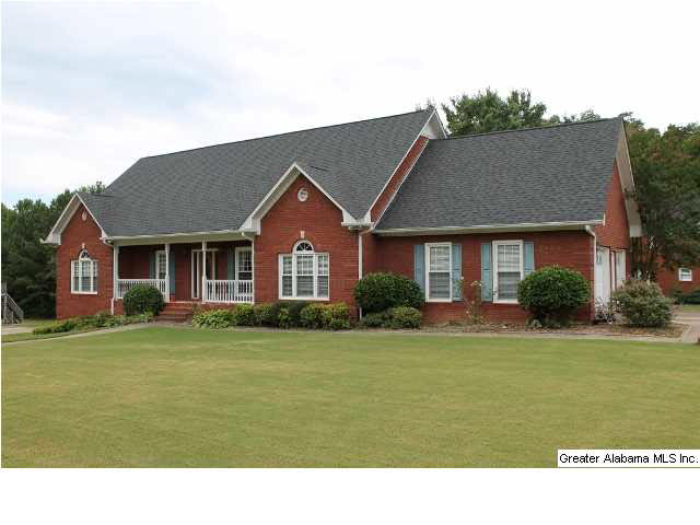 6232 Cardinal Drive Pinson, AL 35126 - Photo 1 of 26