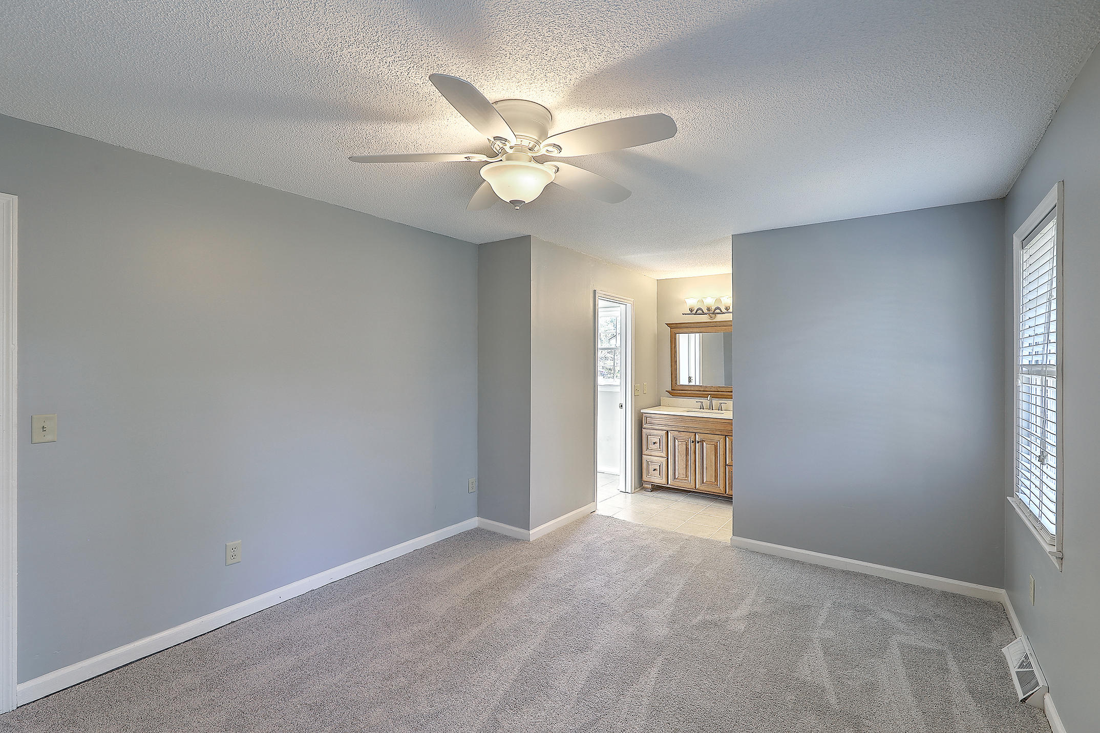 8165 Waltham Road North Charleston, SC 29406 - Photo 16 of 29 1R3A4281_2_3_4_5_6_7