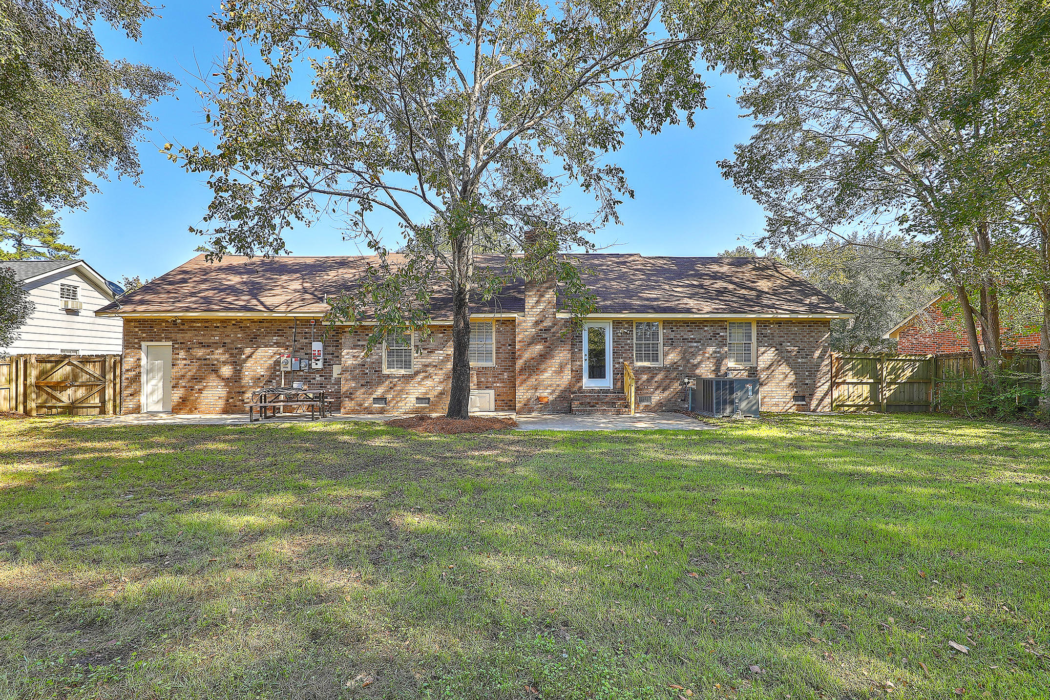 8165 Waltham Road North Charleston, SC 29406 - Photo 27 of 29 1R3A4372_3_4_5_6_7_8