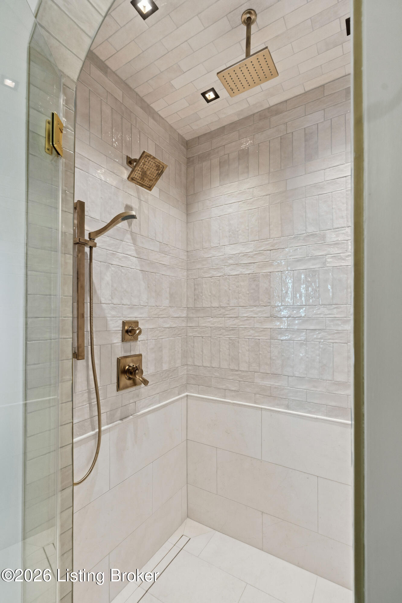 215 Mahuron Road Simpsonville, KY 40067 - Photo 22 of 59 Primary Bath Shower