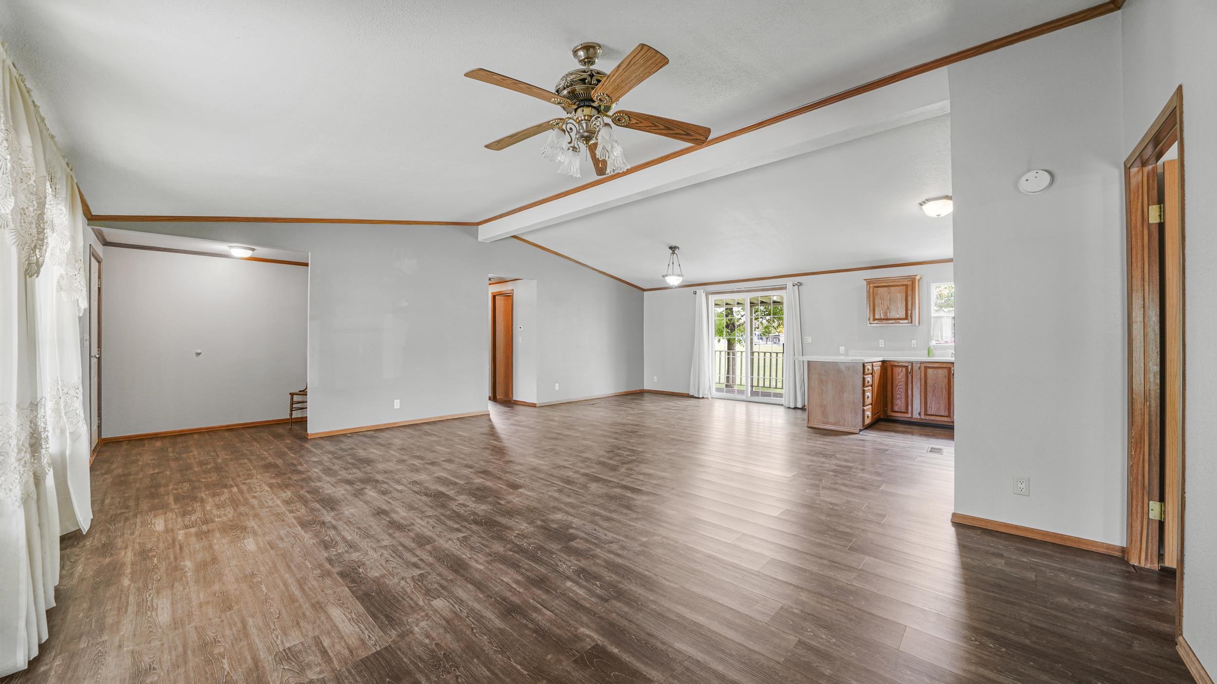 435 32 Road, Unit 302 Clifton, CO 81520 - Photo 5 of 26 Gallery Image 5
