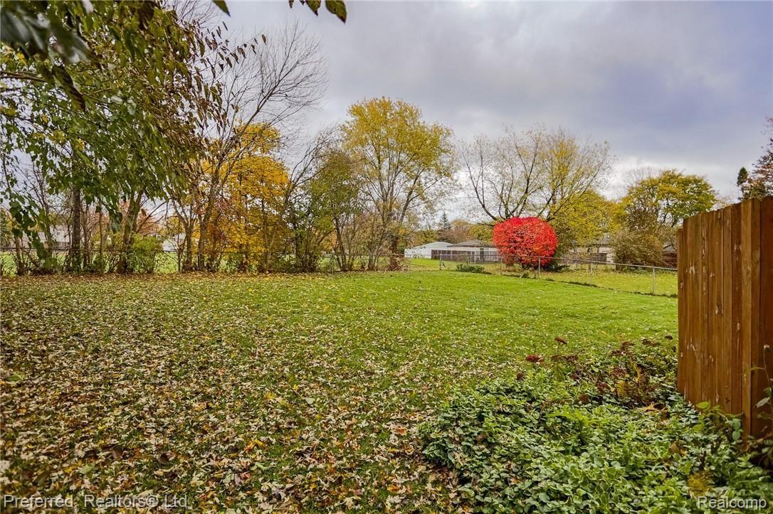 707 Merrimac Road Canton, MI 48188 - Photo 21 of 26 21IMG_4342.jpg