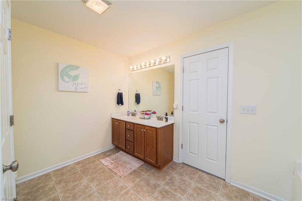6981 Rangecrest Road Belews Creek, NC 27009 - Photo 16 of 24 Gallery Image 16